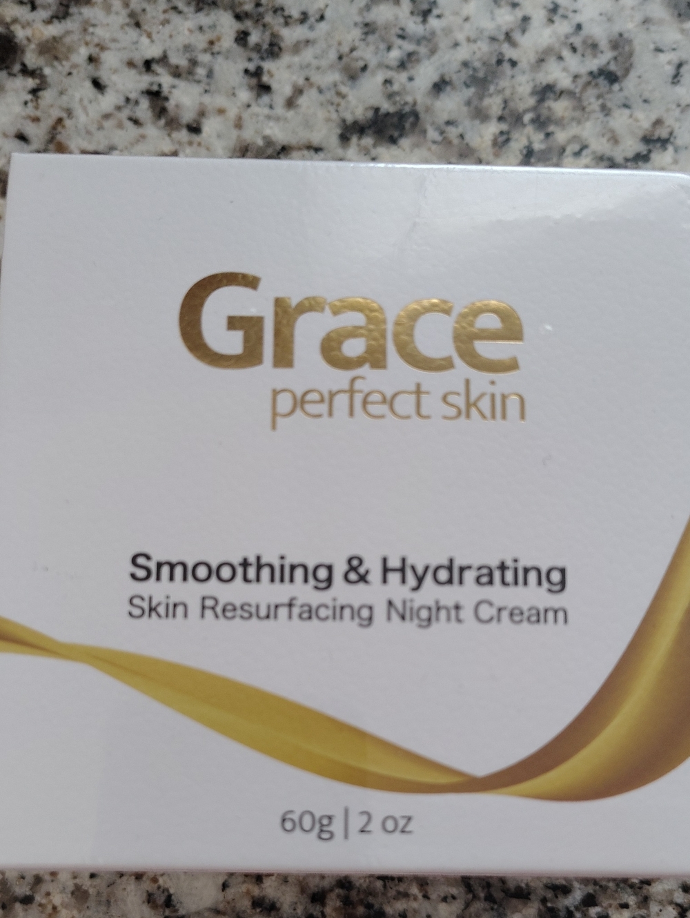 Grace Smoothing & Hydrating Night Cream - Gold/White - Picture 1 of 4